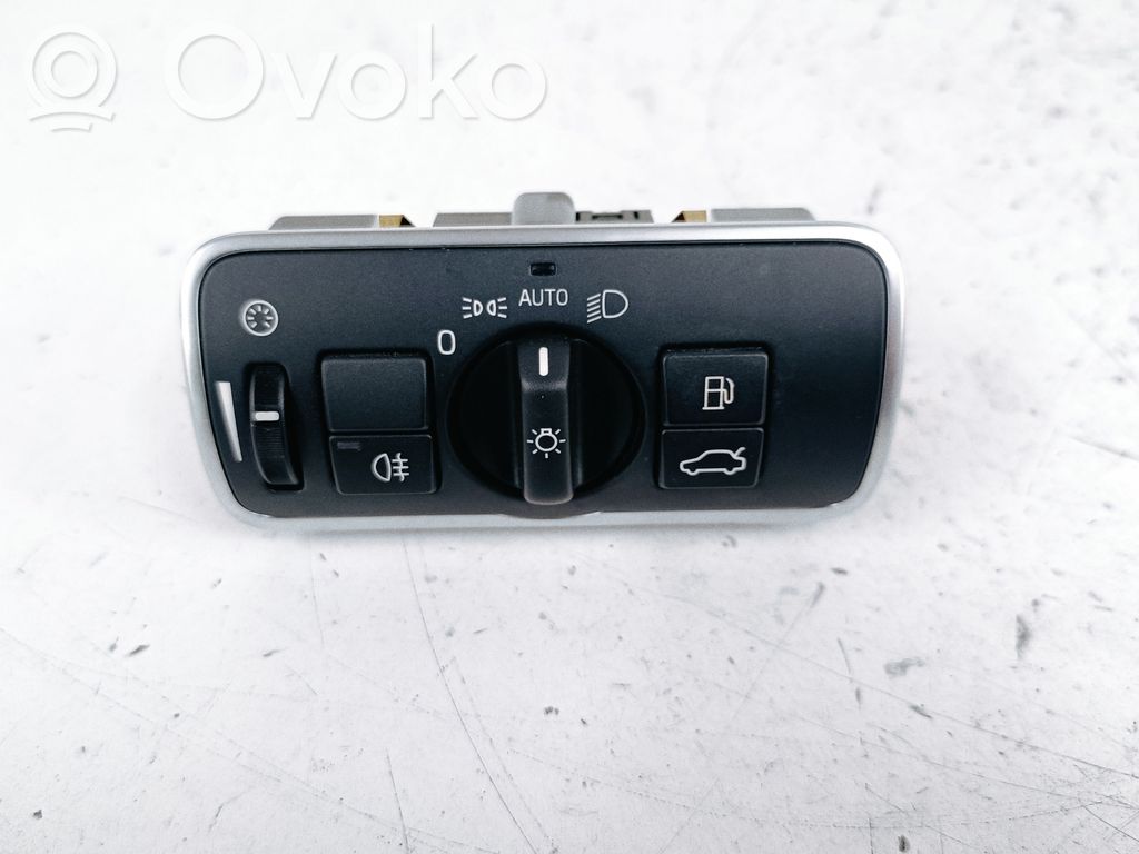 Volvo XC60 Light switch 