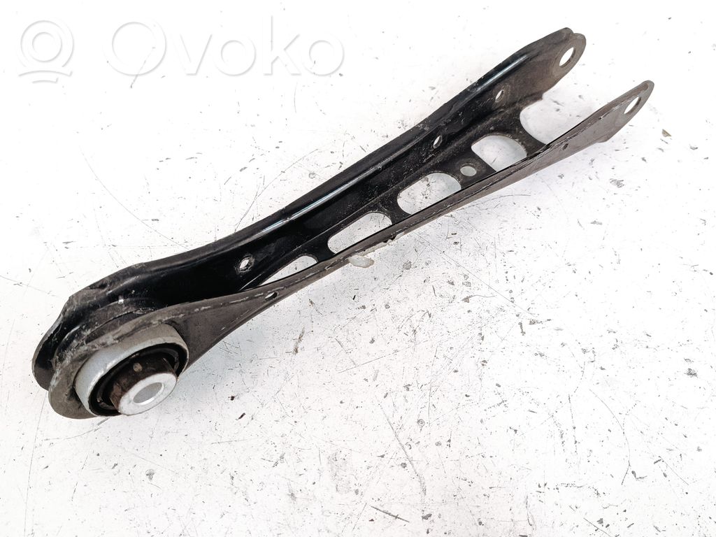 Cadillac CT5  Braț control spate 