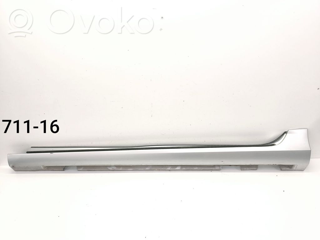Volvo S60 Sill 