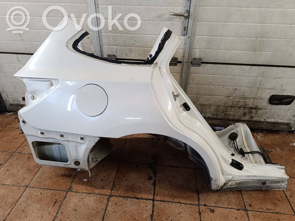 Panel lateral trasero