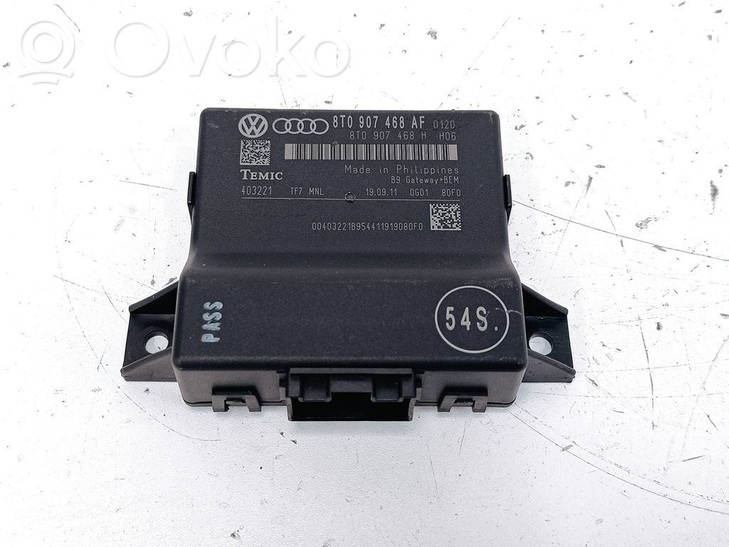Audi A4 S4 B8 8K Gateway control module 