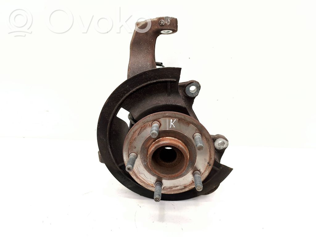 Dodge RAM 1500 DS Front wheel hub 