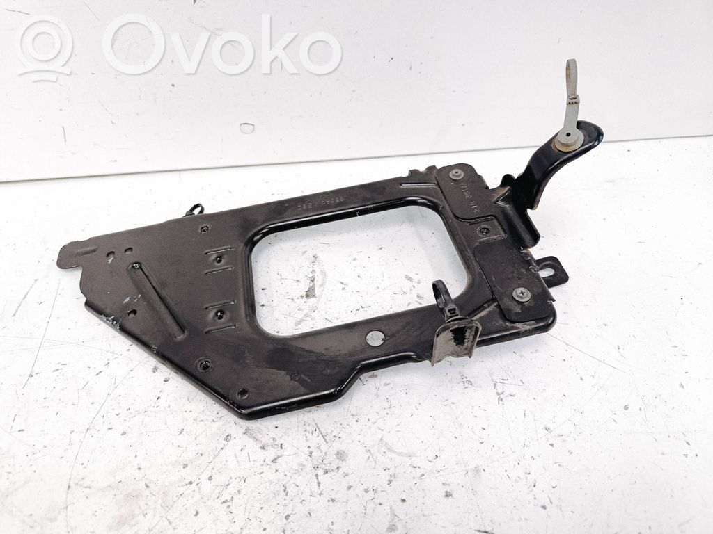 Dodge RAM 1500 DS Soporte de la unidad de control del motor 