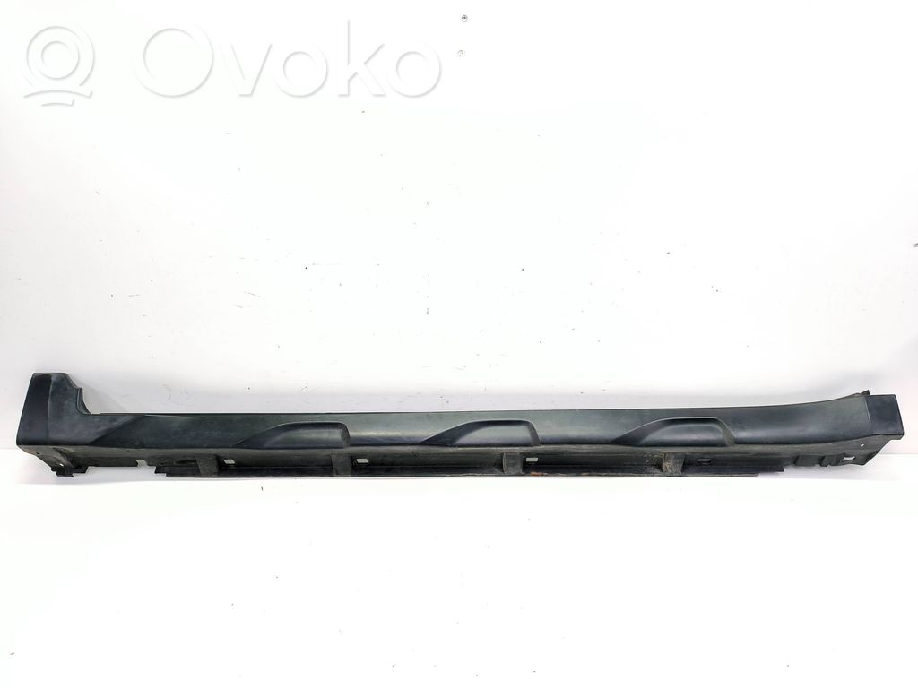 Subaru Outback (BS) Listón 