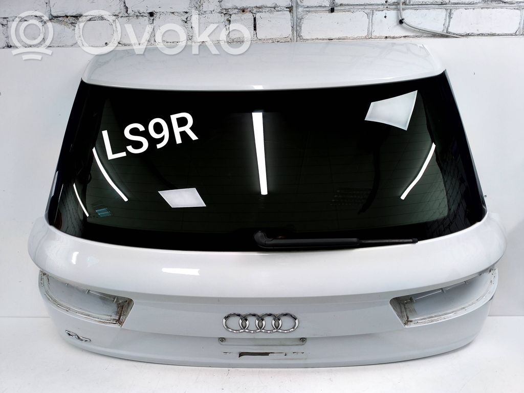 Tailgate/trunk/boot lid