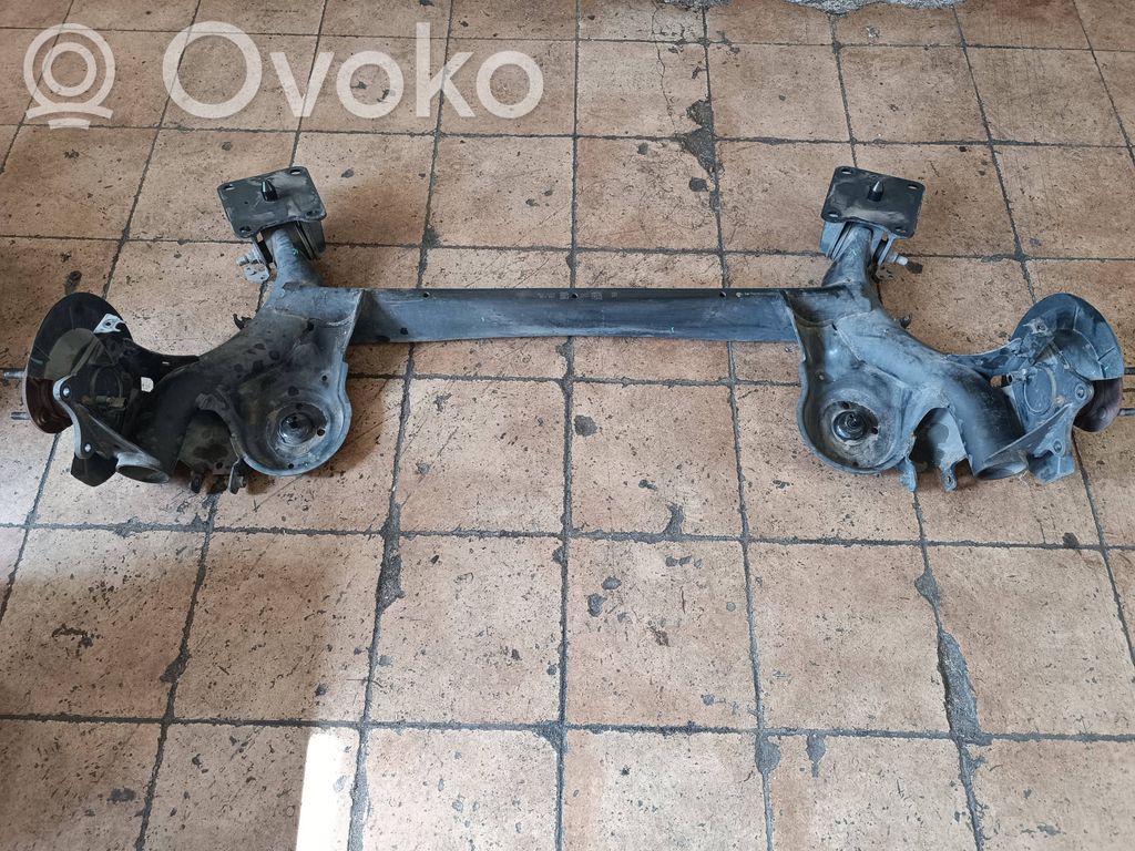 Ford Transit -  Tourneo Connect Aizmugurējais tilts 