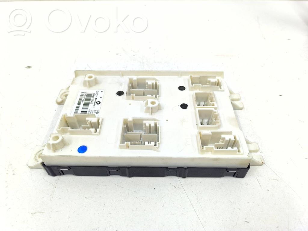 Chrysler Pacifica Comfort/convenience module 
