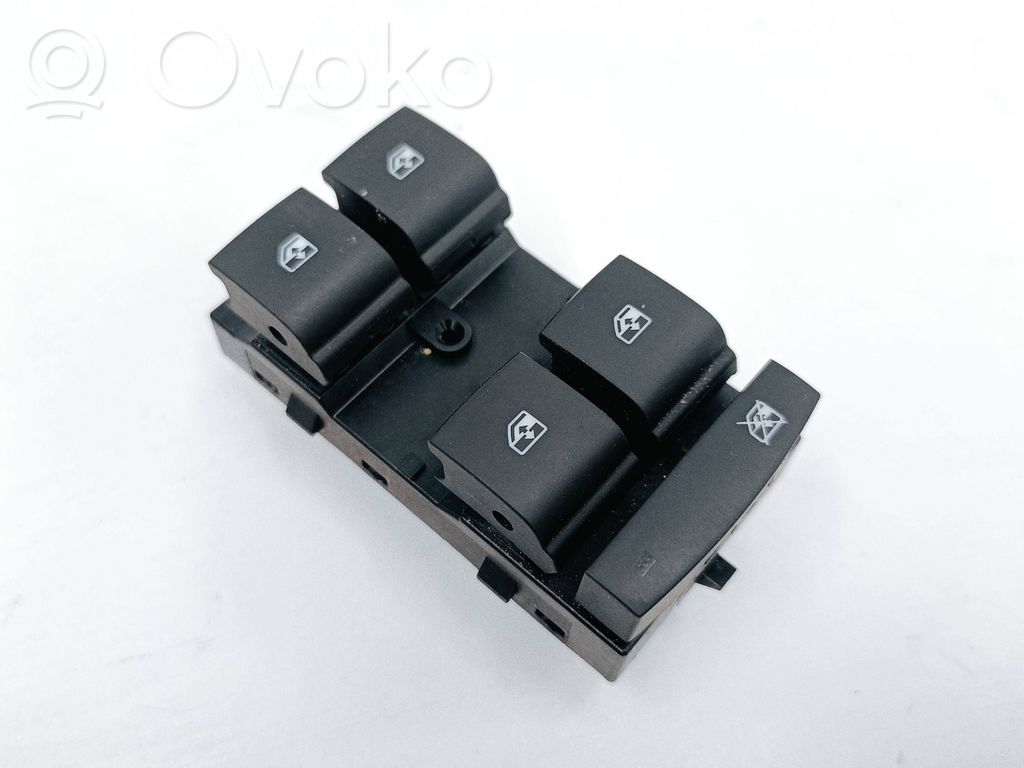 Buick Encore I Electric window control switch 