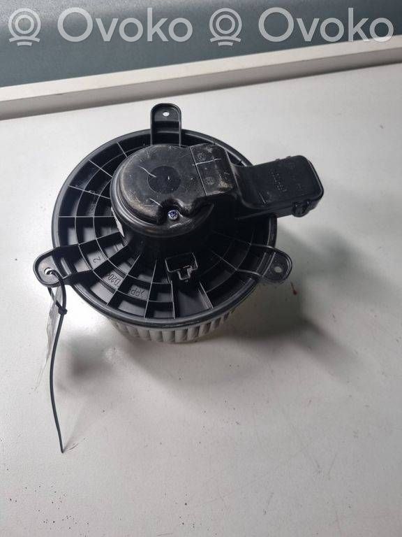 Mitsubishi Outlander Mazā radiatora ventilators 