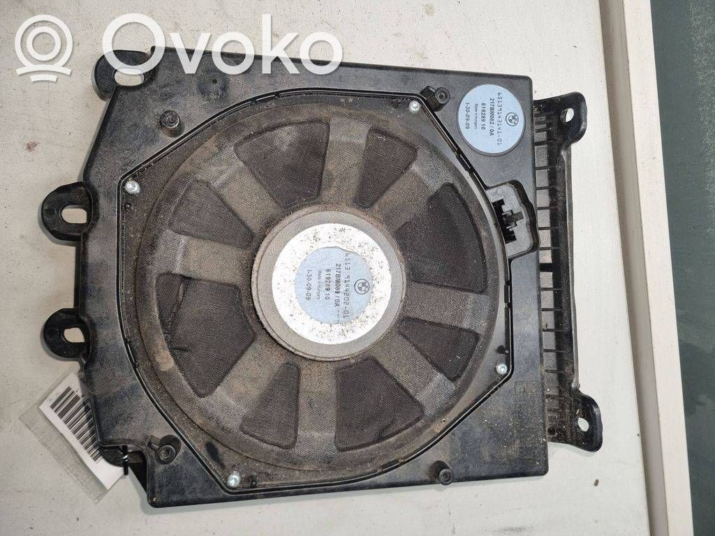 BMW 5 E60 E61 Altavoz subwoofer 