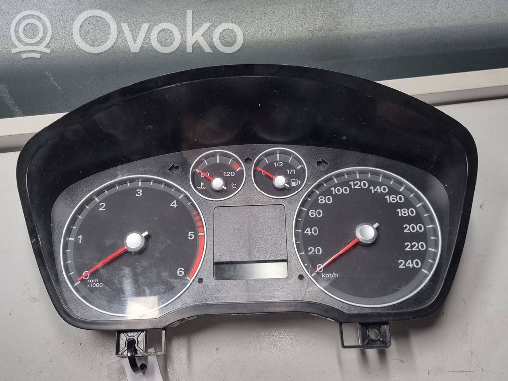 Ford Focus Geschwindigkeitsmesser Cockpit 