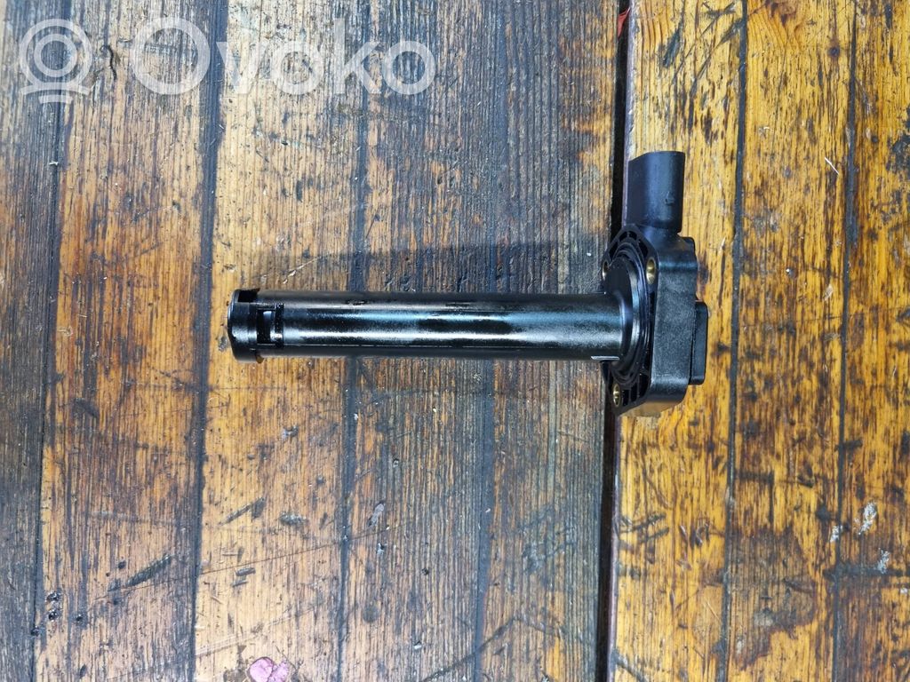 BMW X5 E70 Oil level sensor 