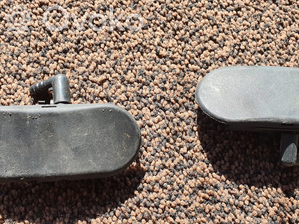Difusor de agua regadora de parabrisas