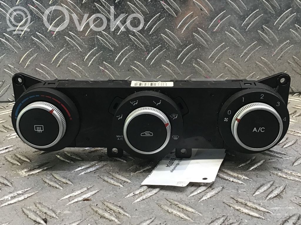 Climate control unit   972501H221