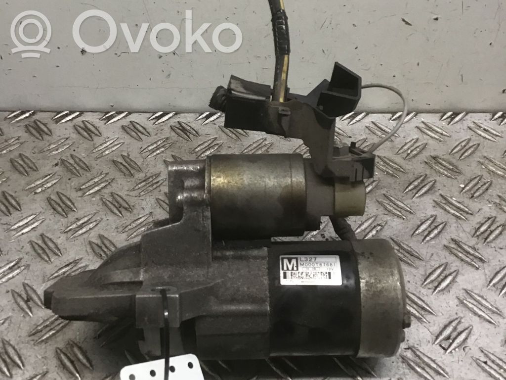 Motor de arranque   M000T87681