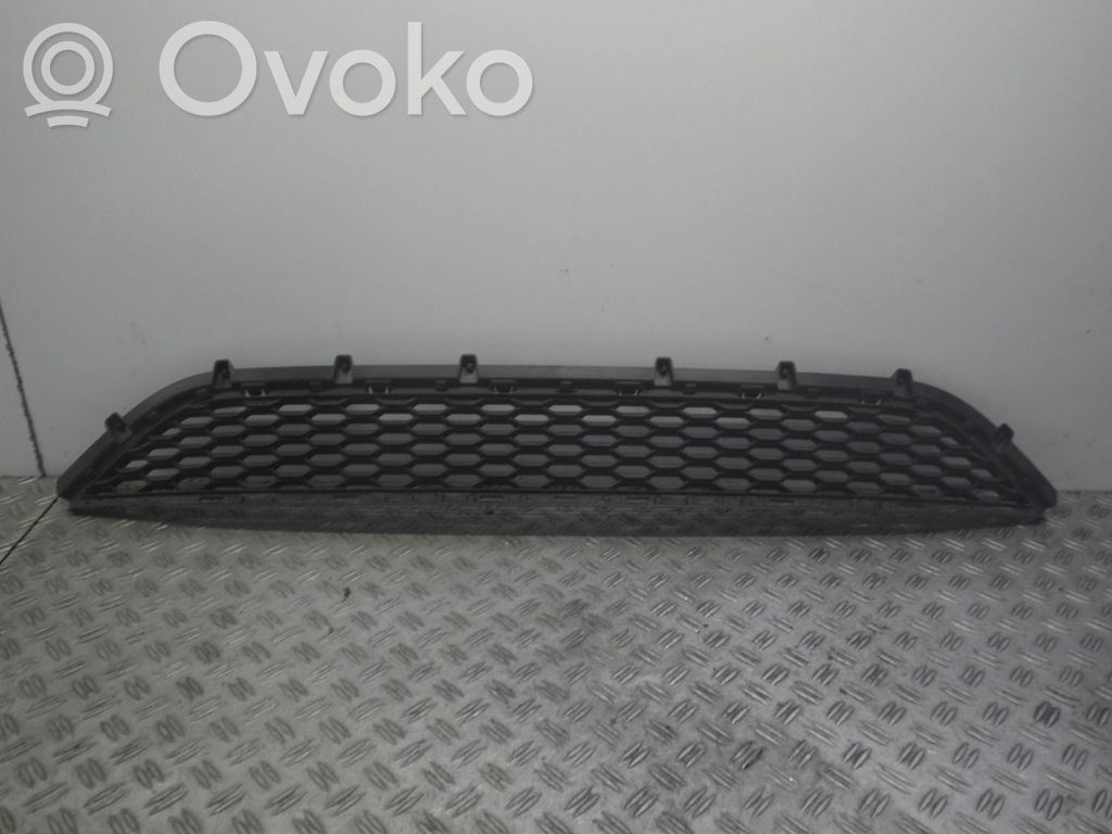 Jaguar E-Pace Quarter panel pressure vent 