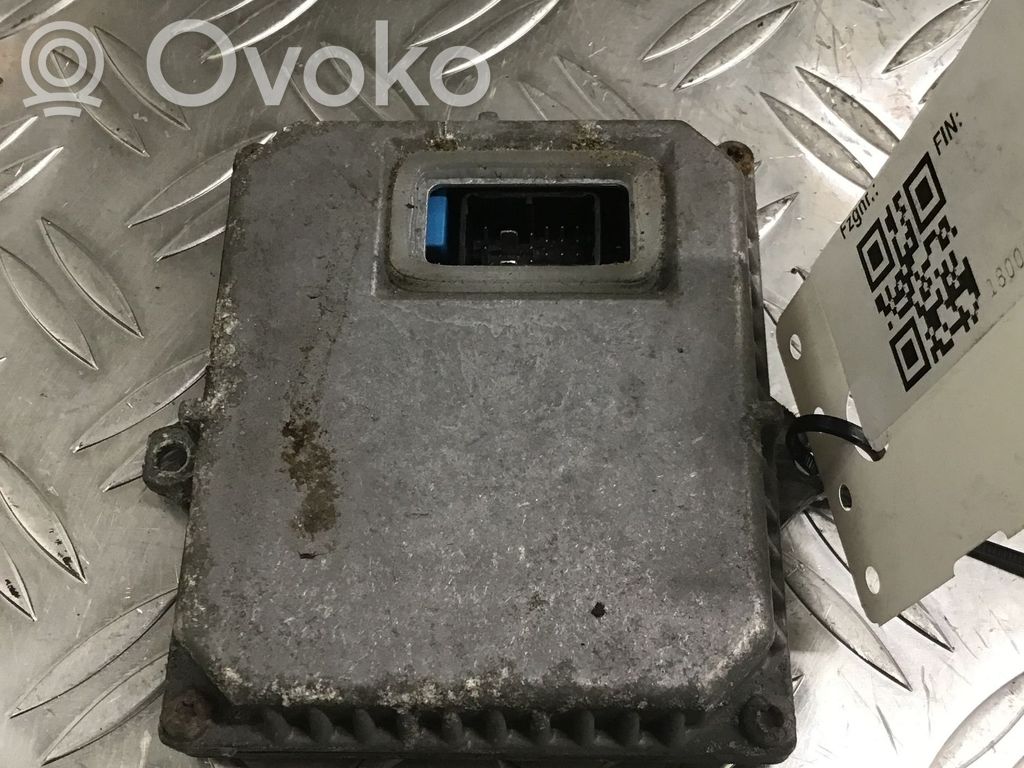 Unité de commande / module Xénon   1S7112B655AA