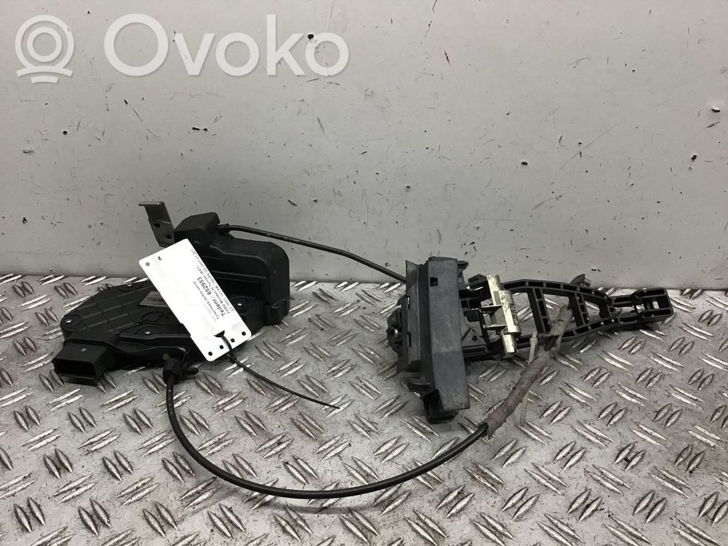 Ford Mondeo MK IV Front door lock 
