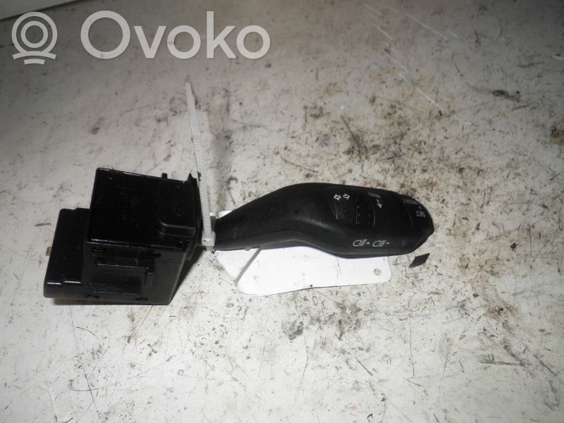 Ford C-MAX I Palanca de intermitentes 