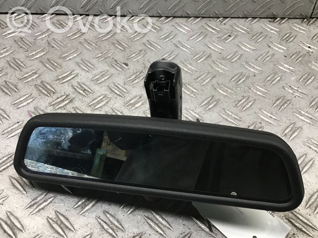 Rear view mirror (interior)