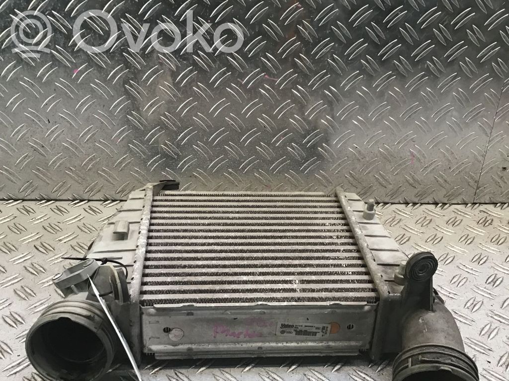 Volkswagen Phaeton Intercooler radiator 