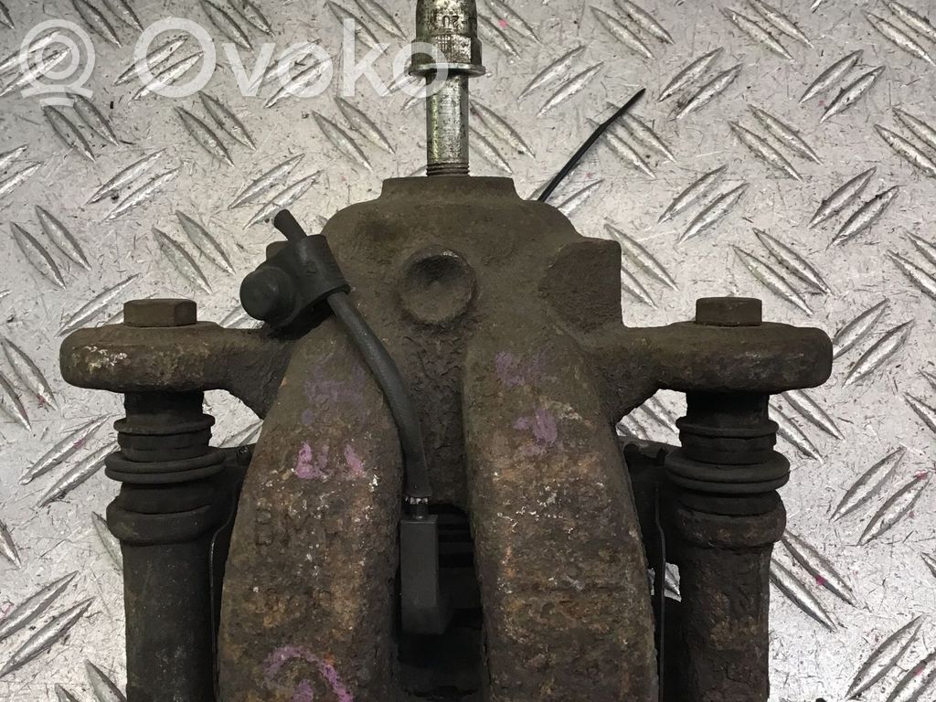 Rear brake caliper