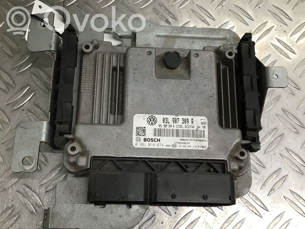 Engine control unit/module   03L907309R