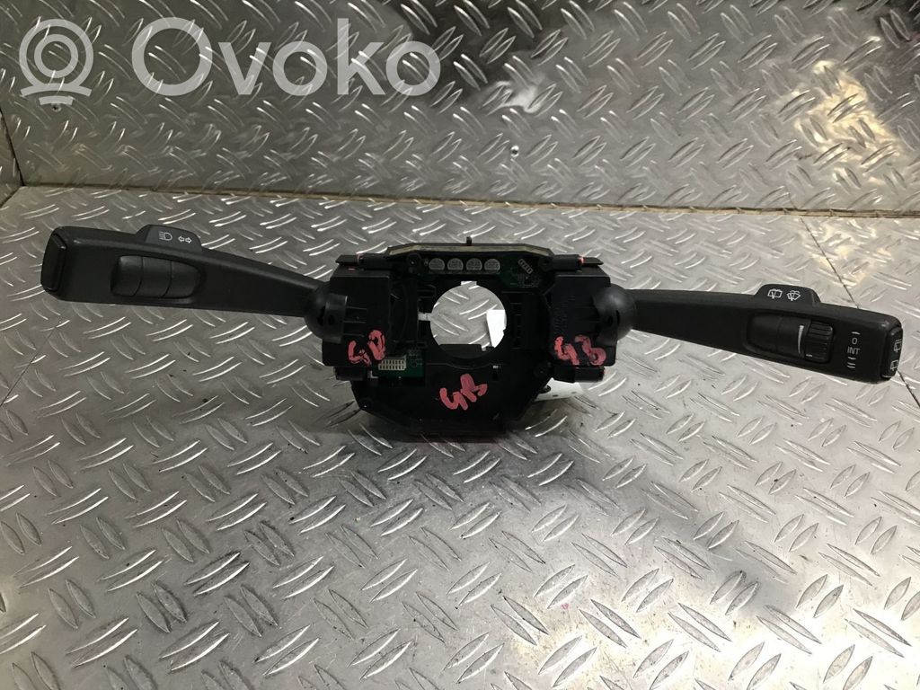 Volvo V50 Compteur de vitesse tableau de bord 