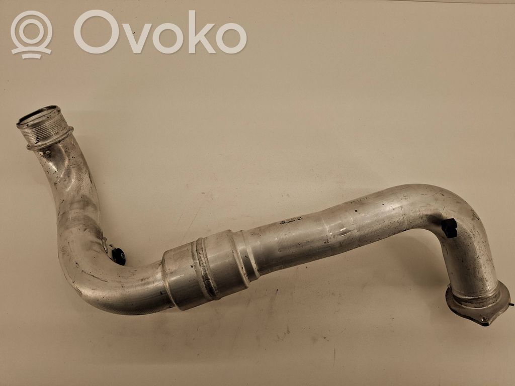 Audi Q7 4M Schlauch / Leitung Ladeluftkühler 