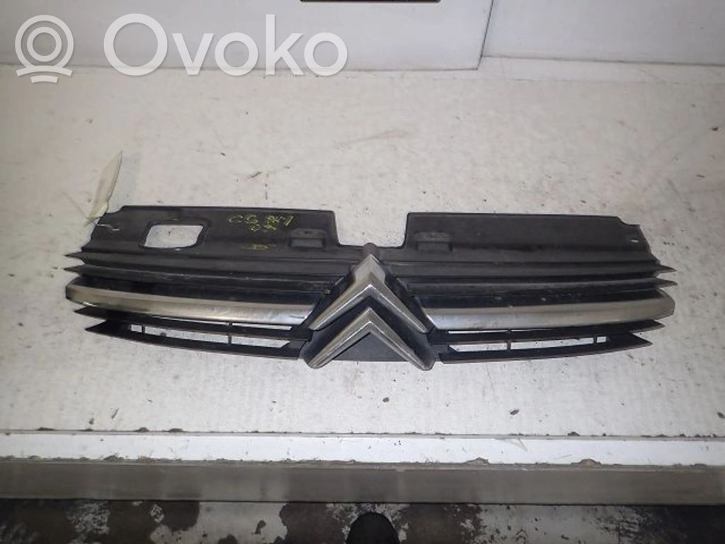 Citroen C5 Front bumper upper radiator grill 