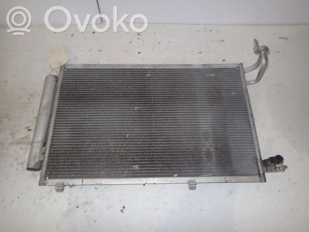 Ford Fiesta Skraplacz / Chłodnica klimatyzacji 