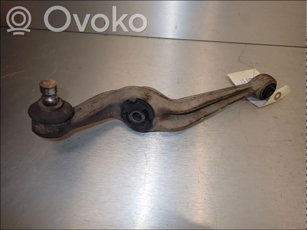 Peugeot 205 Querlenker Achsschenkel vorne 