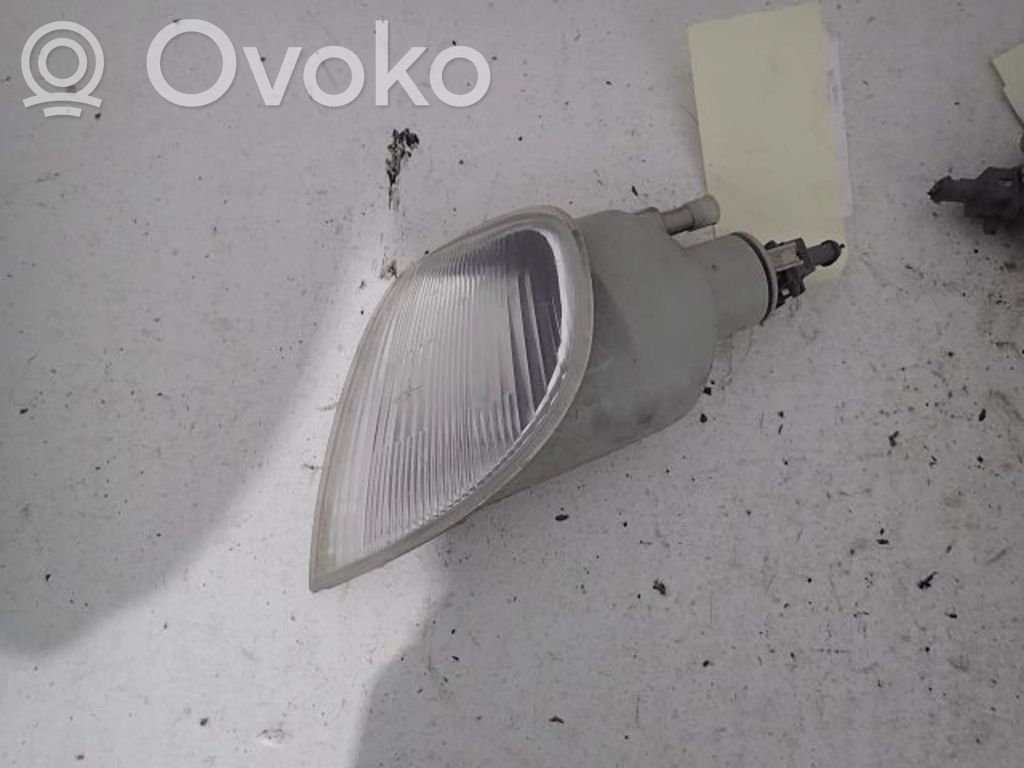 Citroen Saxo Front indicator light 