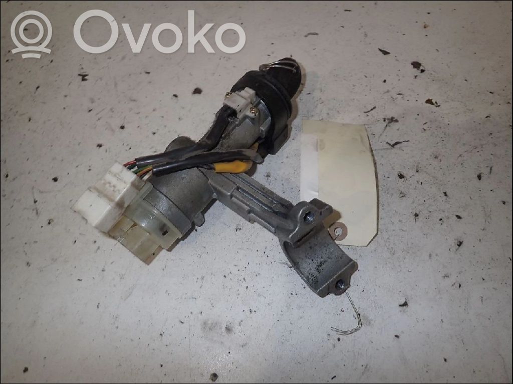 Hyundai Matrix Ohjauspyörän lukitus 
