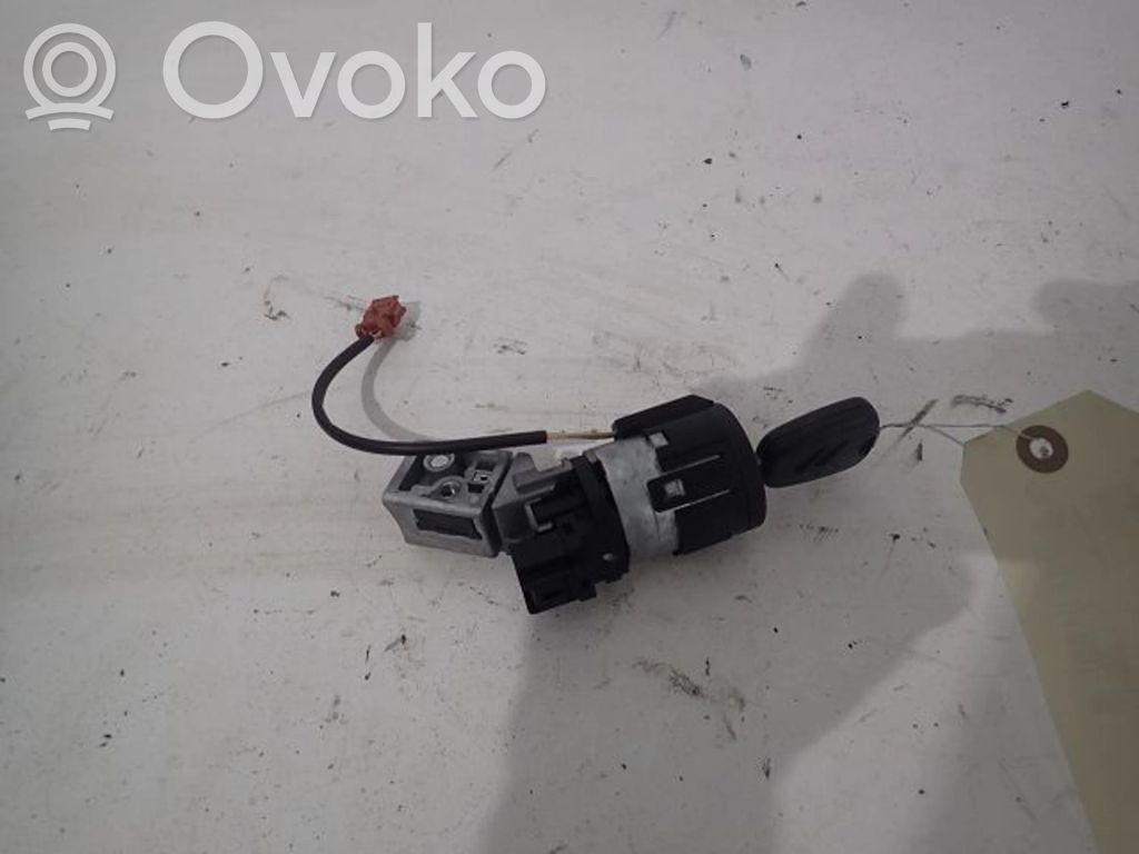 Steering wheel lock   00004162XT