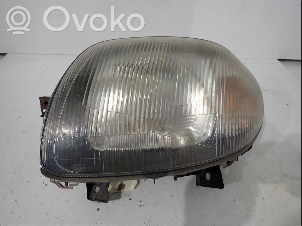 Renault Clio II Scheinwerfer 