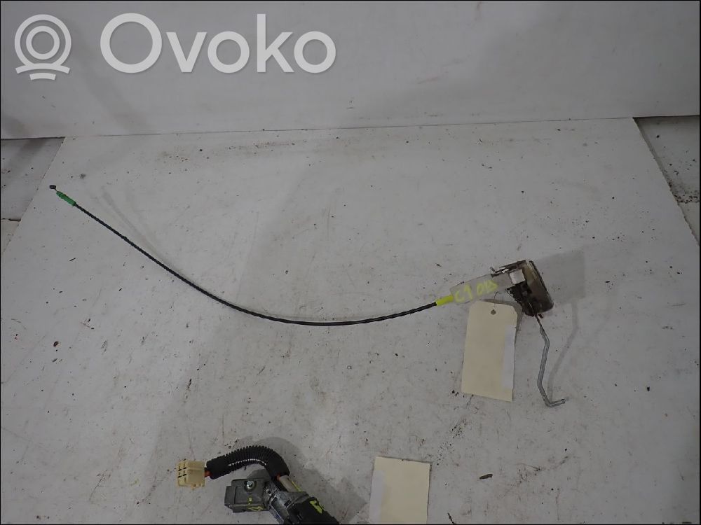 Citroen C1 Front door lock 