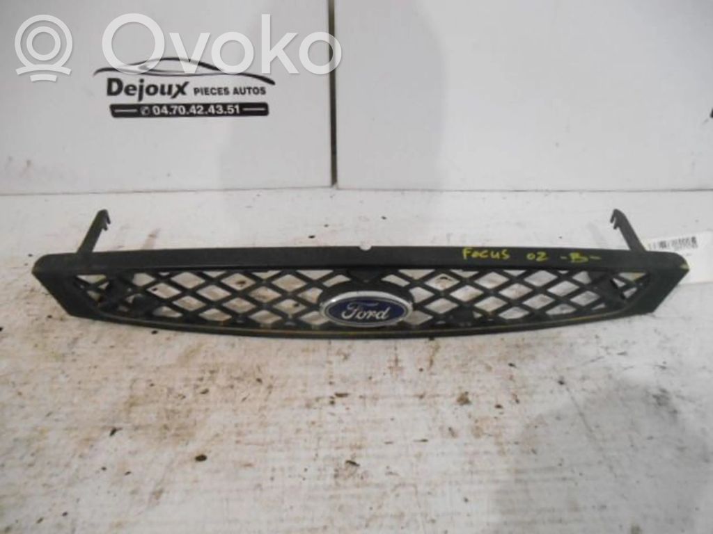 Front bumper upper radiator grill