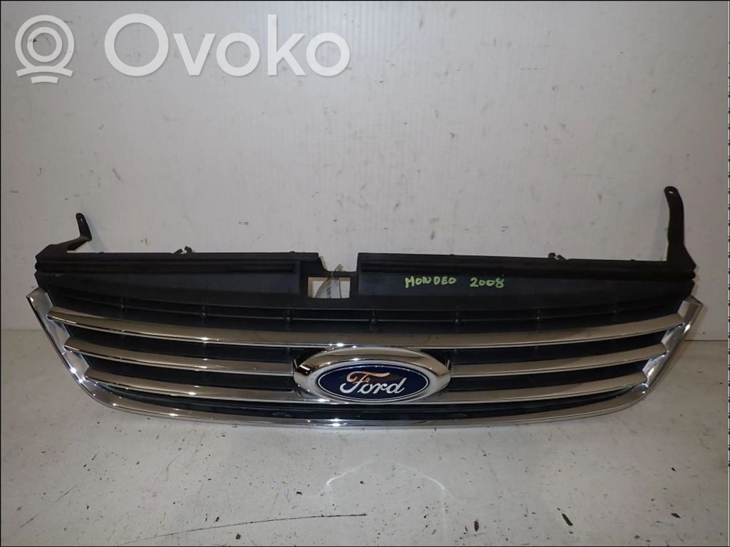 Ford Mondeo MK IV Rejilla superior del radiador del parachoques delantero 