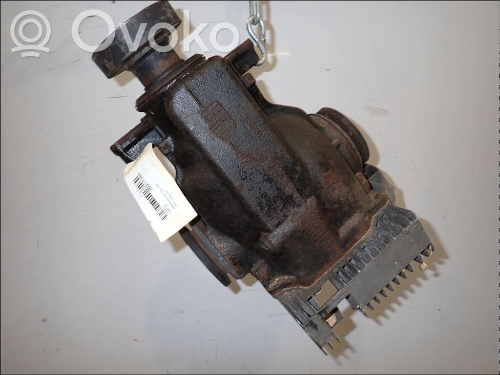 BMW 5 E60 E61 Galinis reduktorius 