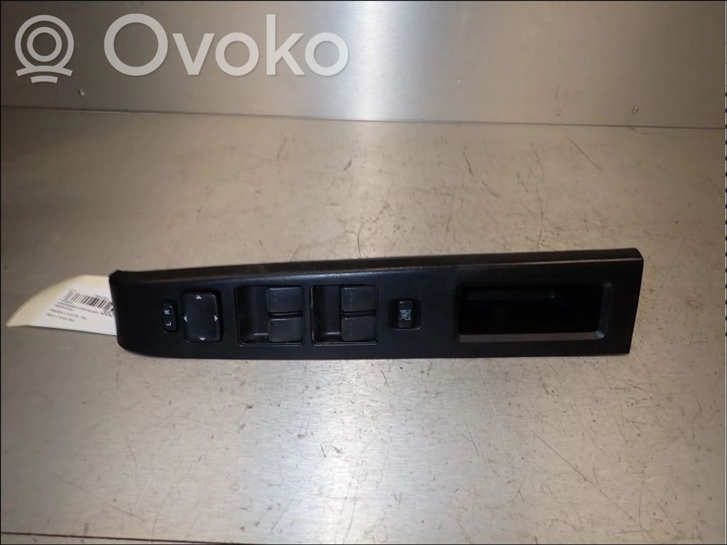 Electric window control switch   CC2966350A