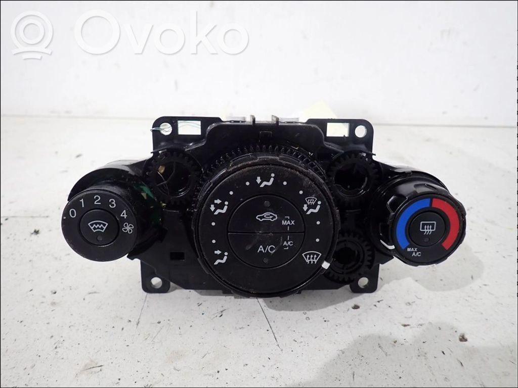 Ford Fiesta Climate control unit 