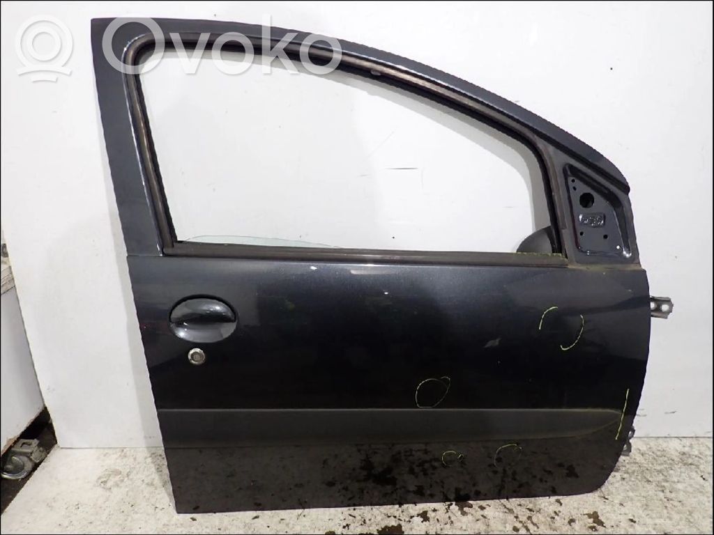 Toyota Aygo AB10 Drzwi przednie 