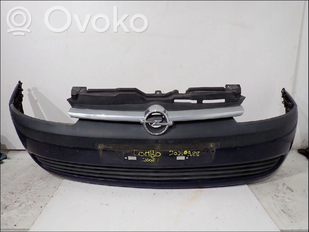 Opel Combo C Parachoques delantero 