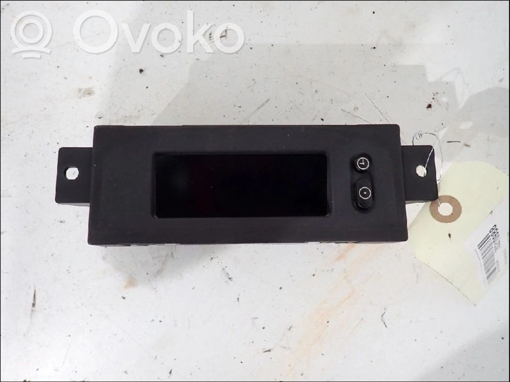 Screen/display/small screen   24439607