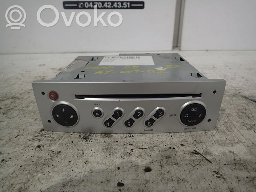 Renault Modus Panel / Radioodtwarzacz CD/DVD/GPS 