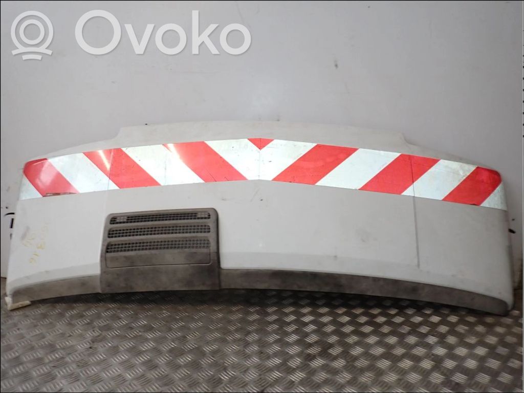 Renault Trafic I Konepelti 