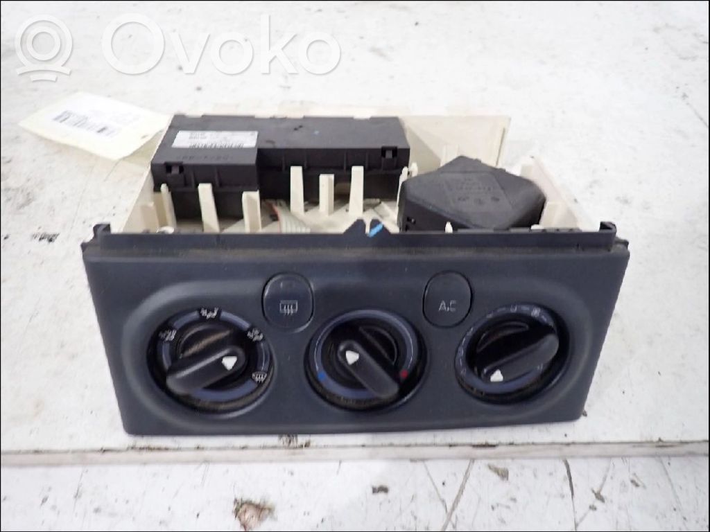 Renault Laguna I Panel klimatyzacji 