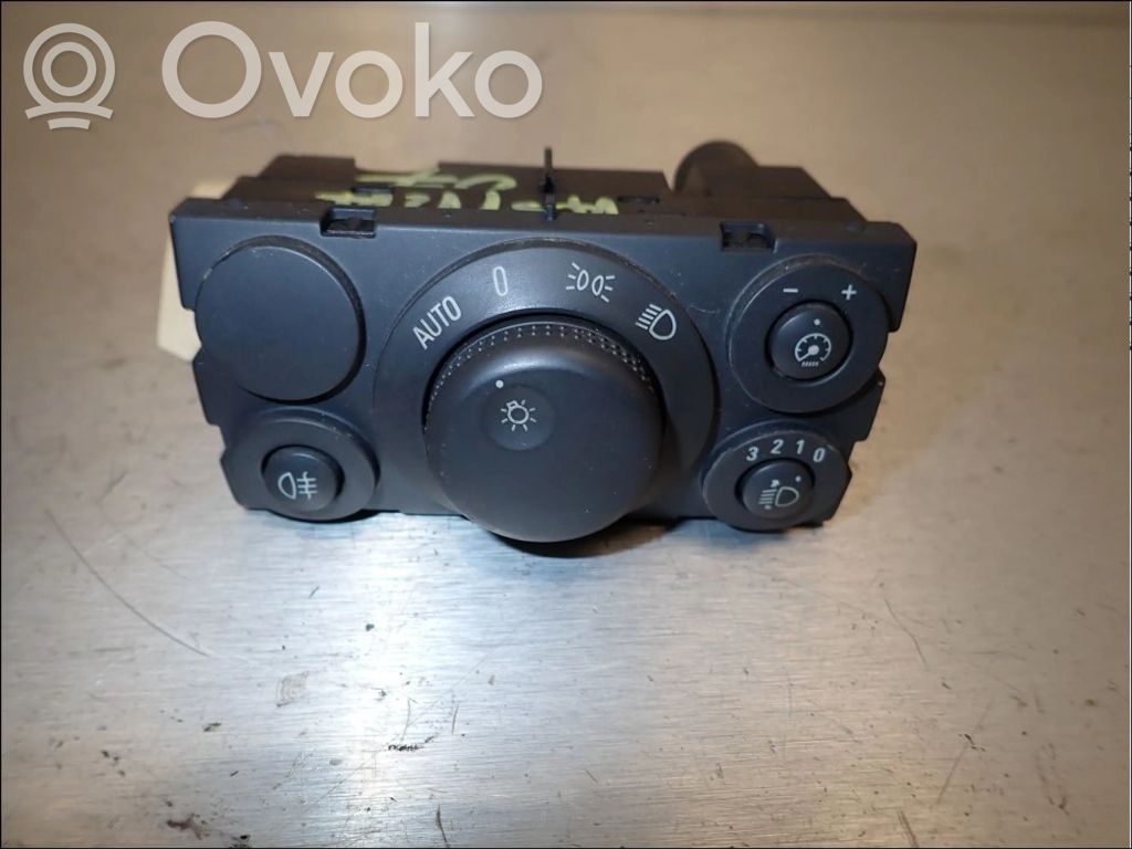 Opel Astra H Indicator stalk 