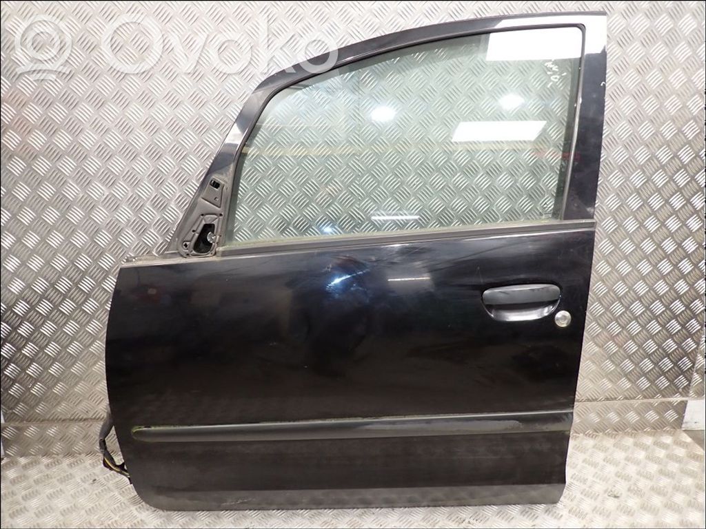 Mitsubishi Colt Puerta delantera 